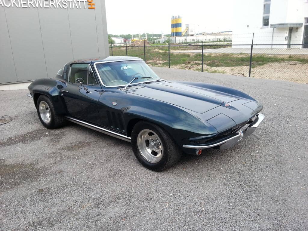 Restaurierte Corvette C2 Sting Ray